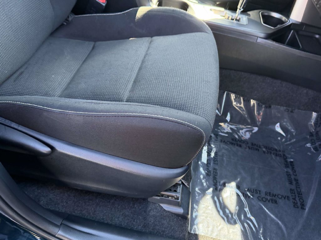 Used 2018 Toyota RAV4 XLE w/ Convenience Package AWD/4WD image 11