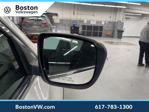 Used 2015 Nissan Rogue SL w/ SL Premium Package image 12