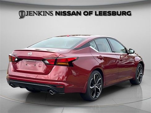 New 2025 Nissan Altima 2.5 SR w/ SR Premium Package image 10