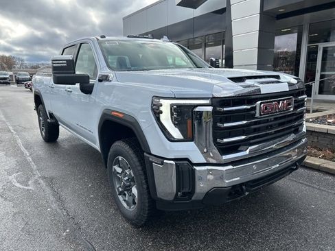 New 2026 GMC Sierra 3500 SLT image 1