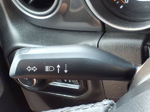 Used 2022 Jeep Wrangler Unlimited Sport AWD/4WD image 25