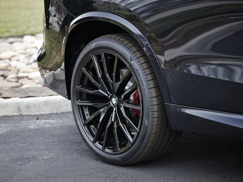 New 2026 BMW X5 xDrive40i w/ Executive Package image 10