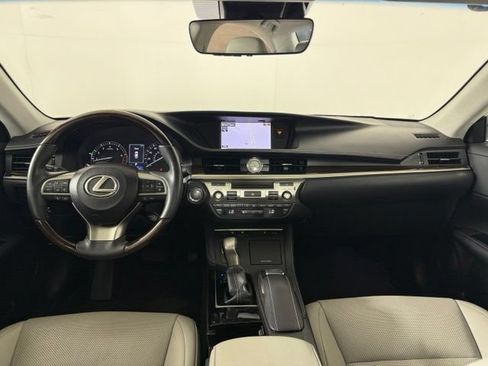 Used 2016 Lexus ES 350 w/ Navigation System Package FWD image 27