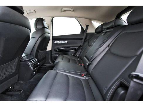 Used 2025 Genesis GV70 2.5T AWD/4WD image 30