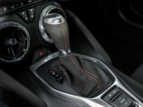 Used 2017 Chevrolet Camaro ZL1 RWD image 32