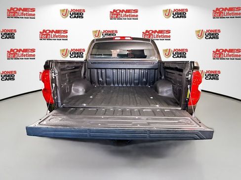 Certified 2018 Toyota Tundra Platinum AWD/4WD image 32