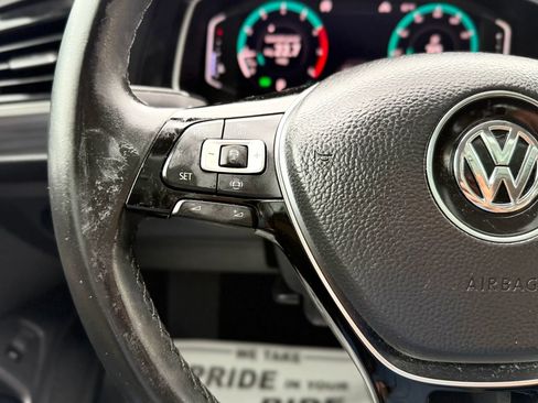 Used 2019 Volkswagen Jetta SEL FWD image 14