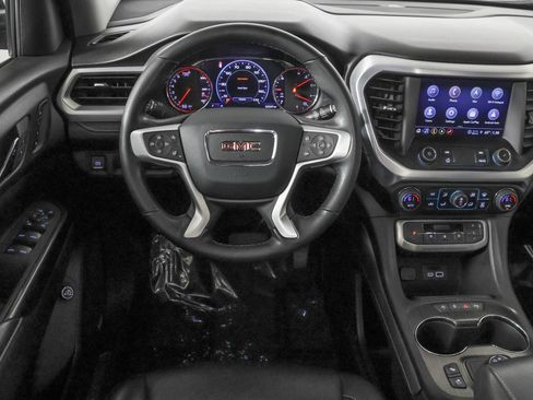 Used 2023 GMC Acadia SLT w/ Technology Package AWD/4WD image 42