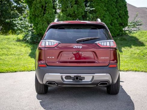 Used 2019 Jeep Cherokee Limited w/ Luxury Group AWD/4WD image 6