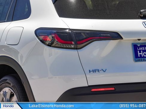 New 2026 Honda HR-V LX image 12