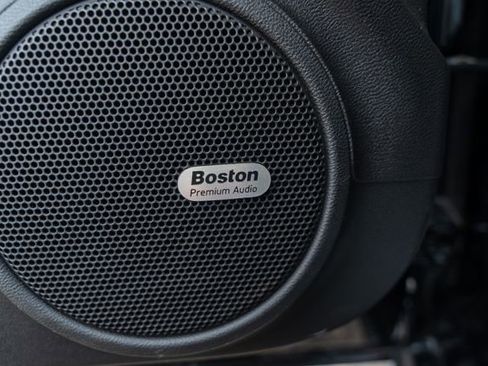 Used 2013 Chevrolet Camaro ZL1 image 20