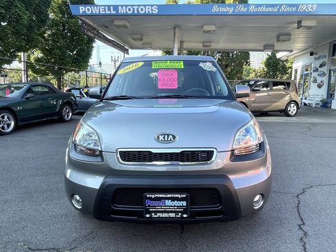Used 2010 Kia Soul + w/ Audio Pkg FWD image 3