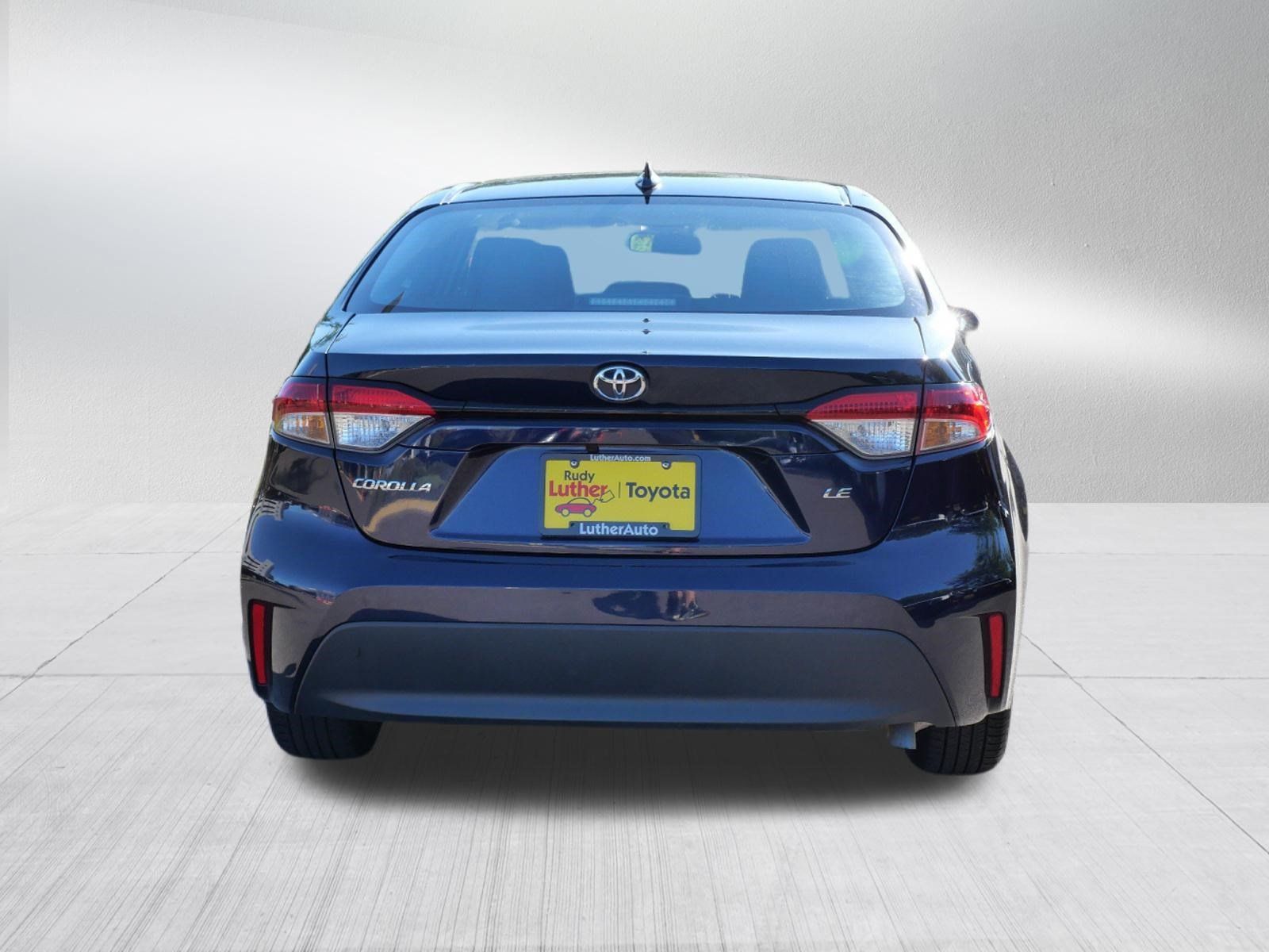 Certified 2025 Toyota Corolla LE FWD image 6
