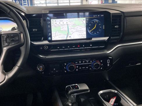 Used 2025 Chevrolet Silverado 1500 High Country w/ Midnight Edition image 18