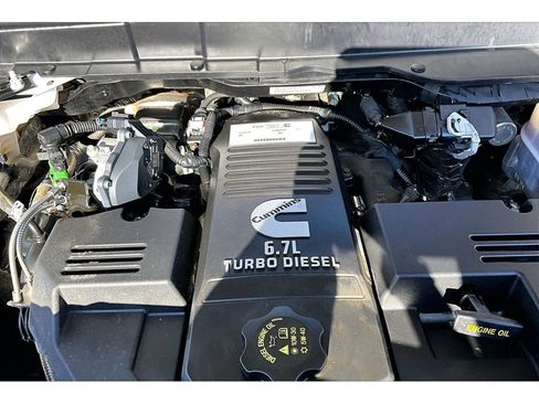 Certified 2024 RAM 3500 Big Horn AWD/4WD image 35