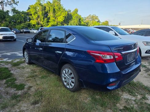Certified 2019 Nissan Sentra S FWD image 6