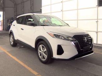 Used 2023 Nissan Kicks S FWD video 2