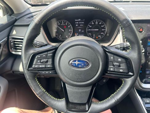 Used 2024 Subaru Outback Onyx Edition AWD/4WD image 18