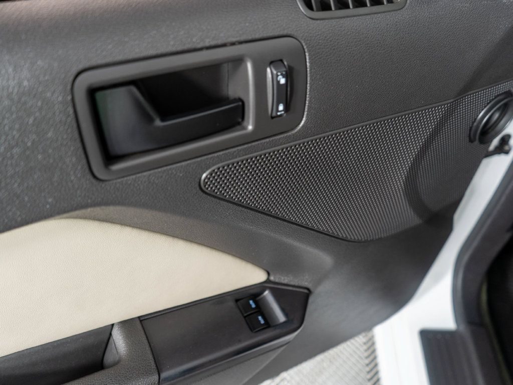 Used 2014 Ford Mustang GT RWD image 21