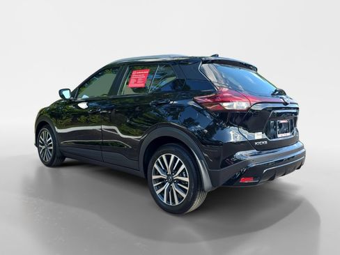 Certified 2024 Nissan Kicks SV image 4