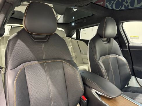 Used 2022 Lucid Air Grand Touring image 54