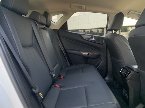 Used 2024 Lexus NX 250 FWD w/ Towing Package (2000 Lbs) image 33
