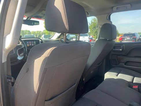 Used 2018 GMC Sierra 1500 SLE w/ SLE Value Package AWD/4WD image 26