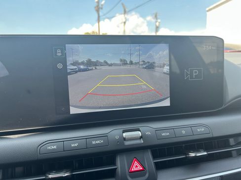 Used 2025 Kia K4 FWD image 23