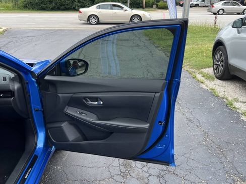 Used 2022 Nissan Sentra SV w/ All-Weather Package FWD image 33