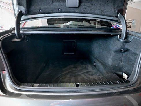 Used 2019 BMW 750i xDrive w/ M Sport Package AWD/4WD image 21
