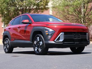 Used 2025 Hyundai Kona SEL AWD/4WD video 1