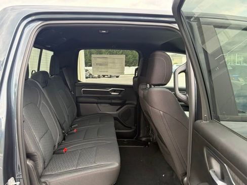 New 2026 RAM 1500 4x4 Crew Cab image 31