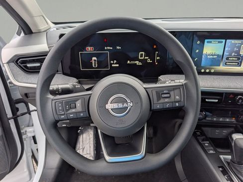 New 2026 Nissan Kicks SV FWD image 20
