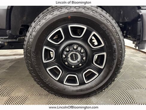 Used 2026 Ford F350 Platinum w/ Tremor Off-Road Package AWD/4WD image 32
