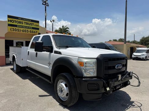Used 2015 Ford F550 4x4 Crew Cab Super Duty image 7