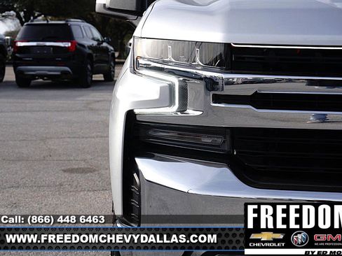 Used 2021 Chevrolet Silverado 1500 LT image 40