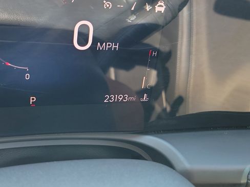 Used 2025 Buick Encore GX Preferred FWD image 21
