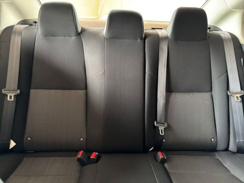 Used 2025 Nissan Sentra SV FWD image 36