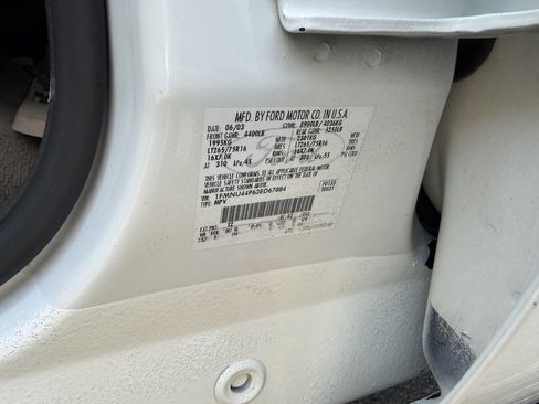 Used 2003 Ford Excursion Eddie Bauer image 30