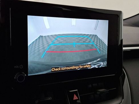 Used 2025 Toyota Corolla Cross AWD Hybrid image 7