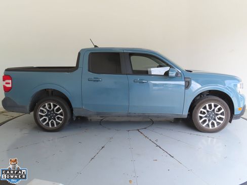 Used 2023 Ford Maverick Lariat w/ Equipment Group 500A Standard AWD/4WD image 2