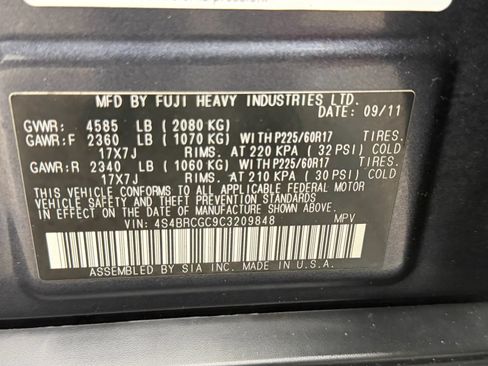 Used 2012 Subaru Outback 2.5i Premium AWD/4WD image 35