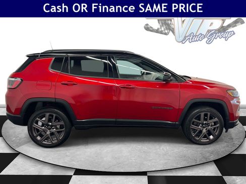Used 2026 Jeep Compass Limited AWD/4WD image 5