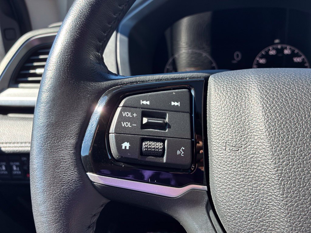 Used 2025 Honda Odyssey EX-L image 28