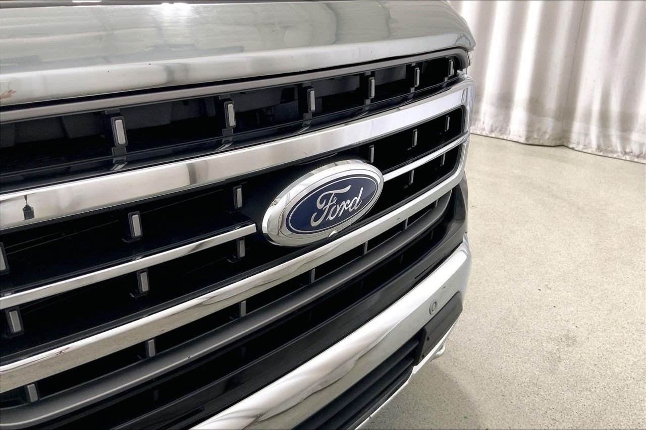 Used 2022 Ford F150 Lariat w/ Max Trailer Tow Package AWD/4WD image 30