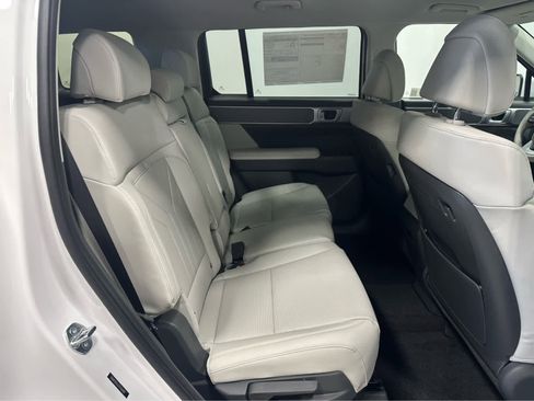 New 2026 Hyundai Santa Fe SEL FWD image 8