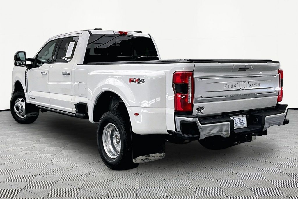 Used 2024 Ford F350 King Ranch w/ Chrome Package AWD/4WD image 13