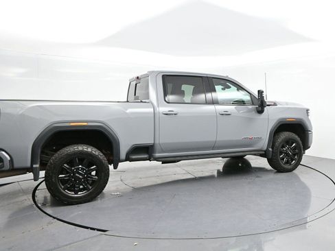 Used 2024 GMC Sierra 3500 AT4 w/ AT4 Premium Plus Package image 8