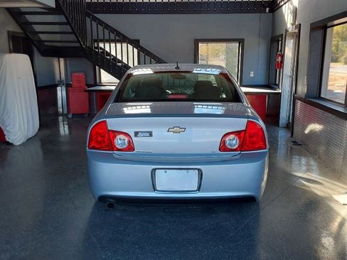Used 2009 Chevrolet Malibu LT w/ Premium Mat Package image 11