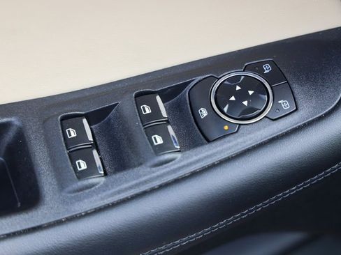 Used 2023 Ford Edge SEL w/ Convenience Package image 22